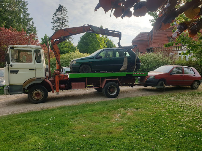 Aperçu des activités de la casse automobile DM et RECYCLAGE située à MOTTEVILLE (76970)